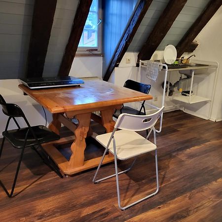 Fachwerk Maisonette In Nuertingen Esterno foto